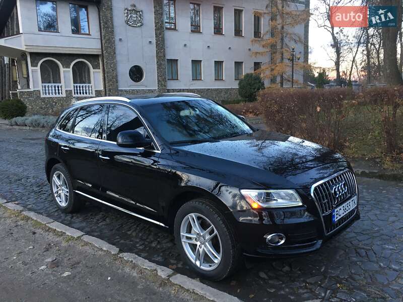 Позашляховик / Кросовер Audi Q5 2016 в 
