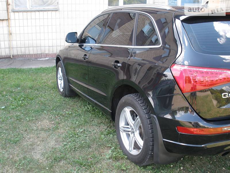 Позашляховик / Кросовер Audi Q5 2009 в Києві
