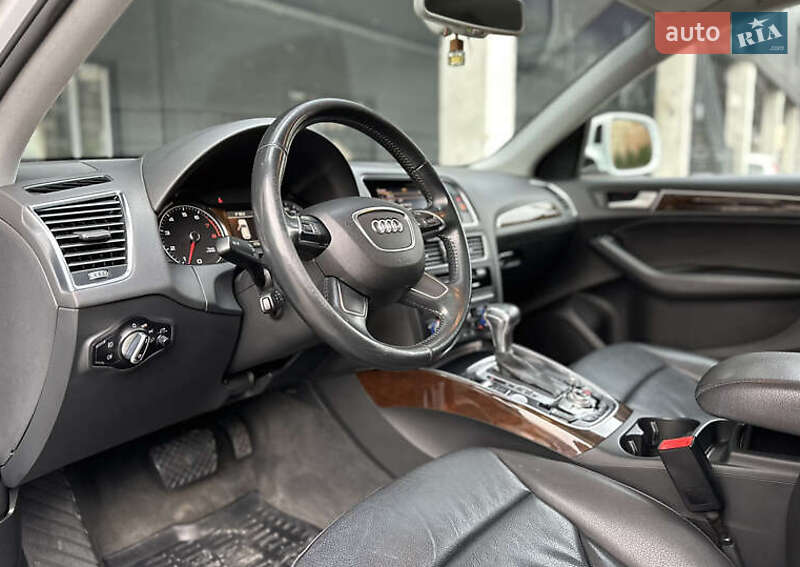 Внедорожник / Кроссовер Audi Q5 2015 в Львове