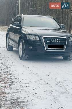 Позашляховик / Кросовер Audi Q5 2011 в Полтаві