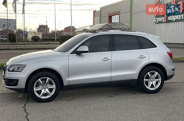 Позашляховик / Кросовер Audi Q5 2010 в Виноградові