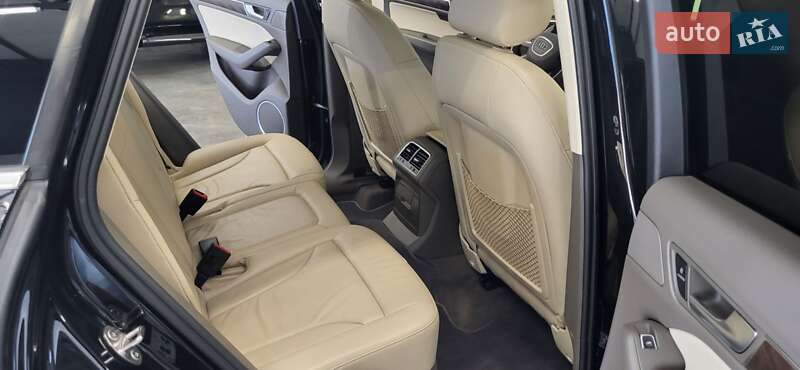 Позашляховик / Кросовер Audi Q5 2015 в Чернівцях