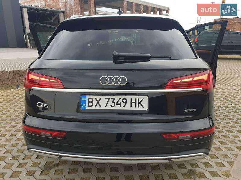 Внедорожник / Кроссовер Audi Q5 2021 в Хмельницком