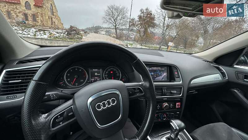 Позашляховик / Кросовер Audi Q5 2010 в Бережанах