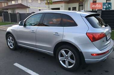 Внедорожник / Кроссовер Audi Q5 2011 в Киеве