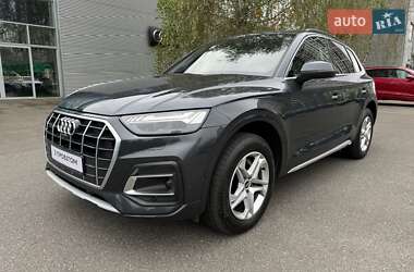 Позашляховик / Кросовер Audi Q5 2021 в Києві