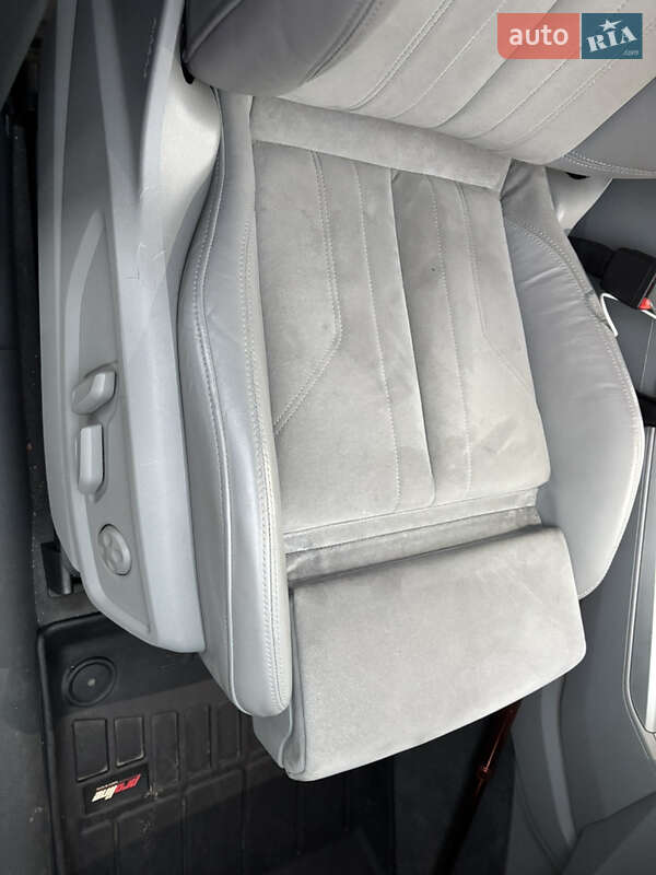 Позашляховик / Кросовер Audi Q5 2017 в Києві