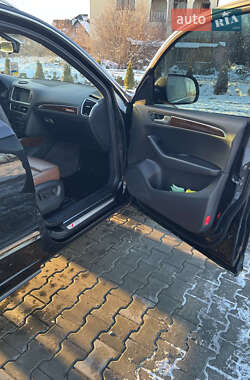 Внедорожник / Кроссовер Audi Q5 2011 в 