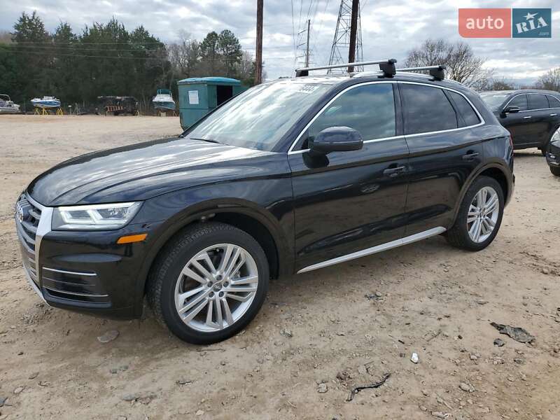 Внедорожник / Кроссовер Audi Q5 2019 в Киеве