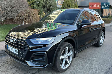 Позашляховик / Кросовер Audi Q5 2023 в Дніпрі