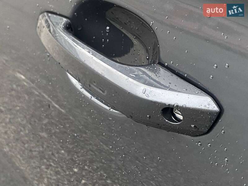 Внедорожник / Кроссовер Audi Q5 2019 в Львове фото 18 Внедорожник / Кроссовер Audi Q5 2019 в Львове