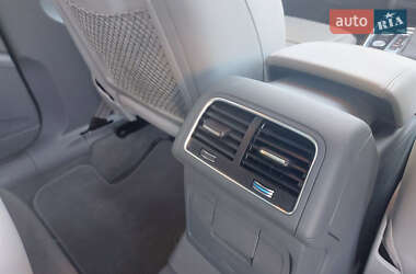 Внедорожник / Кроссовер Audi Q5 2015 в 
