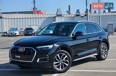 Позашляховик / Кросовер Audi Q5 2021 в Києві