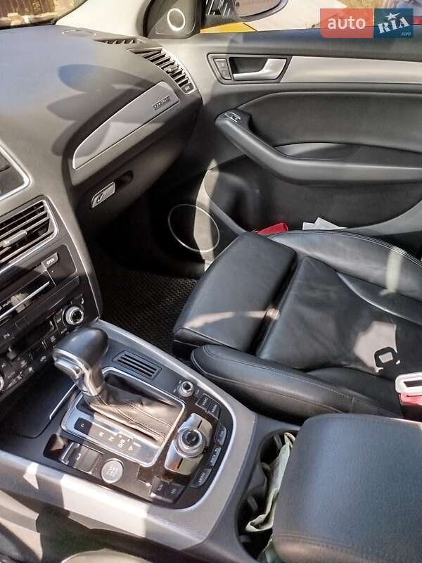 Внедорожник / Кроссовер Audi Q5 2013 в Львове