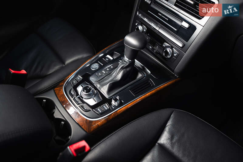 Внедорожник / Кроссовер Audi Q5 2014 в Полтаве
