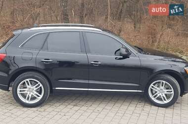 Позашляховик / Кросовер Audi Q5 2015 в Городку