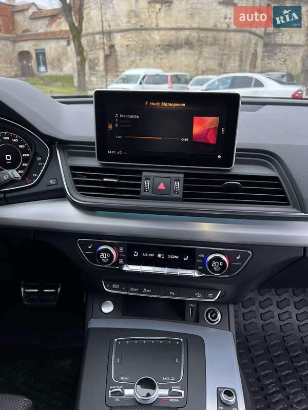 Внедорожник / Кроссовер Audi Q5 2019 в Бережанах