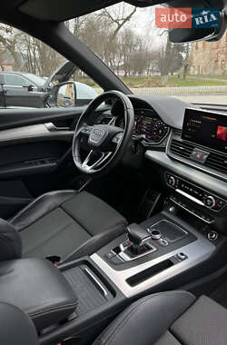 Внедорожник / Кроссовер Audi Q5 2019 в 