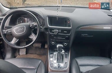 Позашляховик / Кросовер Audi Q5 2016 в 