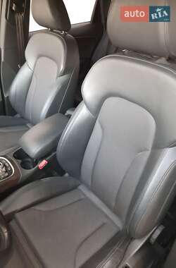 Внедорожник / Кроссовер Audi Q5 2015 в 