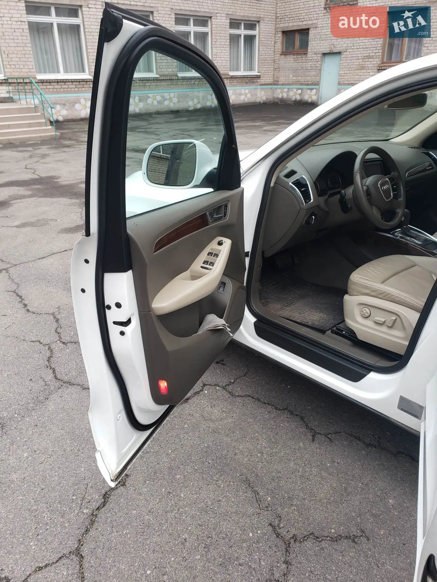 2010 Audi Q5 - мініатюра 9