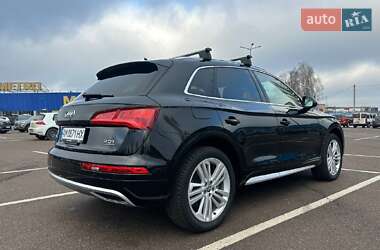 Позашляховик / Кросовер Audi Q5 2018 в Києві