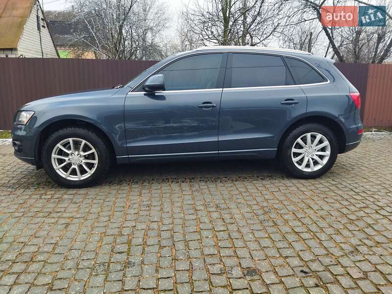 Внедорожник / Кроссовер Audi Q5 2011 в Житомире