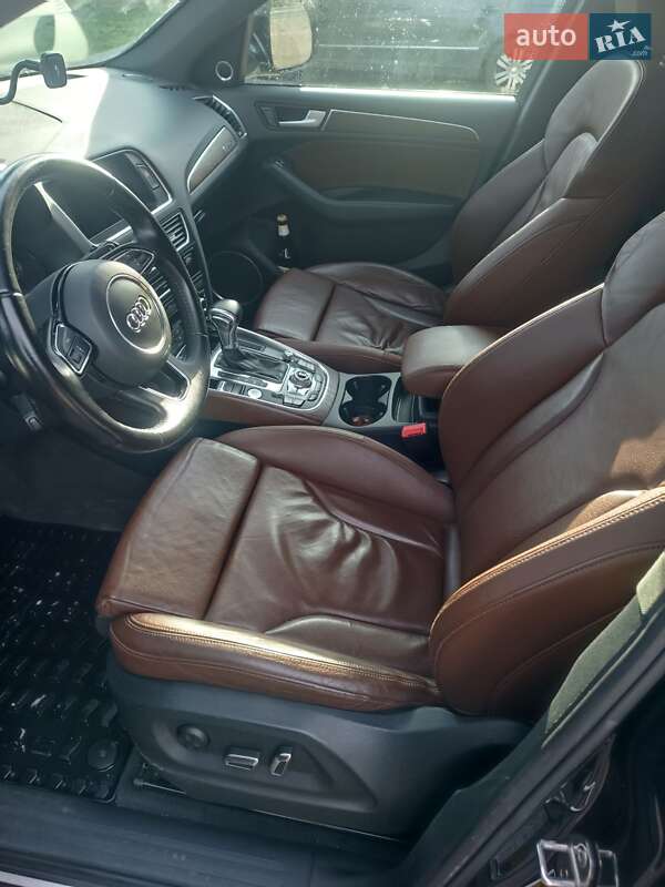 Позашляховик / Кросовер Audi Q5 2013 в Дубні