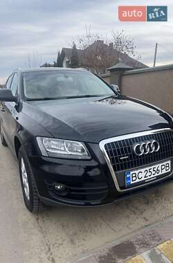 Внедорожник / Кроссовер Audi Q5 2011 в 