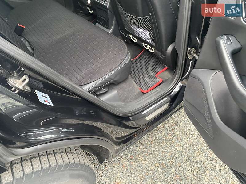 Внедорожник / Кроссовер Audi Q5 2009 в Киеве