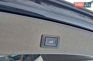 Позашляховик / Кросовер Audi Q5 2014 в 