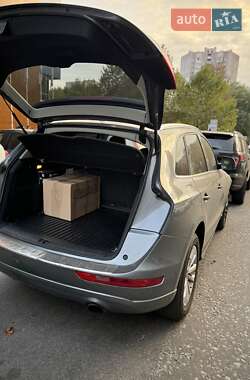 Позашляховик / Кросовер Audi Q5 2013 в 