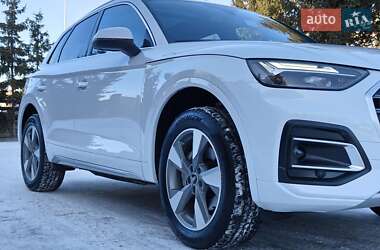 Позашляховик / Кросовер Audi Q5 2023 в Тернополі