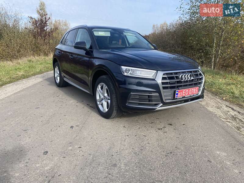 Позашляховик / Кросовер Audi Q5 2017 в Ковелі