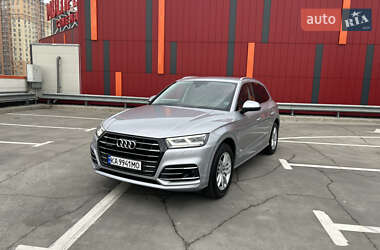 Позашляховик / Кросовер Audi Q5 2020 в Києві