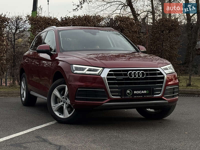 Внедорожник / Кроссовер Audi Q5 2020 в Киеве