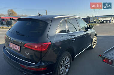 Позашляховик / Кросовер Audi Q5 2015 в Умані