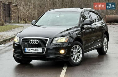 Позашляховик / Кросовер Audi Q5 2011 в Рівному