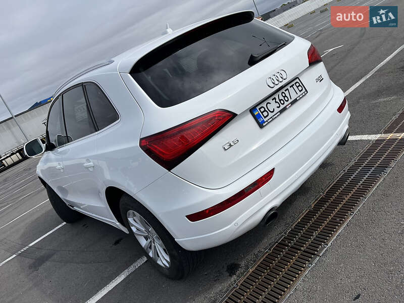 Позашляховик / Кросовер Audi Q5 2013 в Львові