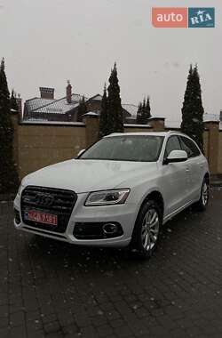 Позашляховик / Кросовер Audi Q5 2015 в Львові