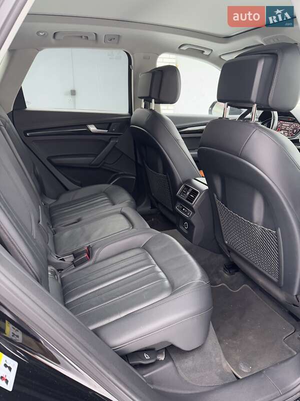 Внедорожник / Кроссовер Audi Q5 2018 в Львове