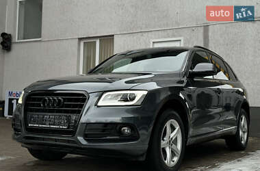 Позашляховик / Кросовер Audi Q5 2015 в Луцьку