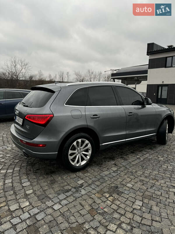 Внедорожник / Кроссовер Audi Q5 2013 в Великом Раковце