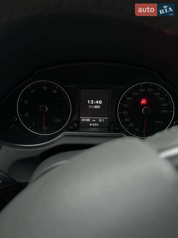 Внедорожник / Кроссовер Audi Q5 2013 в Великом Раковце