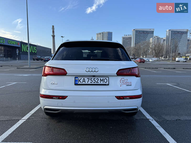 Позашляховик / Кросовер Audi Q5 2020 в Києві фото 5 Позашляховик / Кросовер Audi Q5 2020 в Києві
