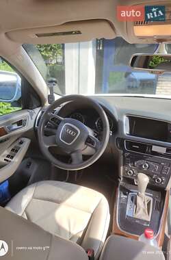 Позашляховик / Кросовер Audi Q5 2011 в Рівному