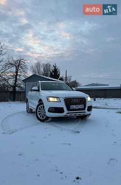 Внедорожник / Кроссовер Audi Q5 2014 в Нововолынске