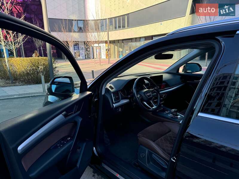 Позашляховик / Кросовер Audi Q5 2018 в Києві