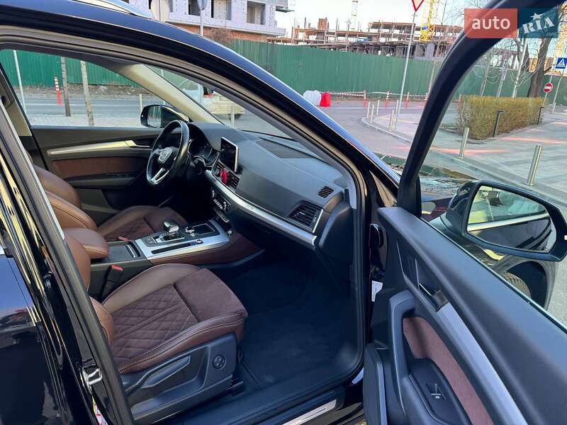 Позашляховик / Кросовер Audi Q5 2018 в Києві