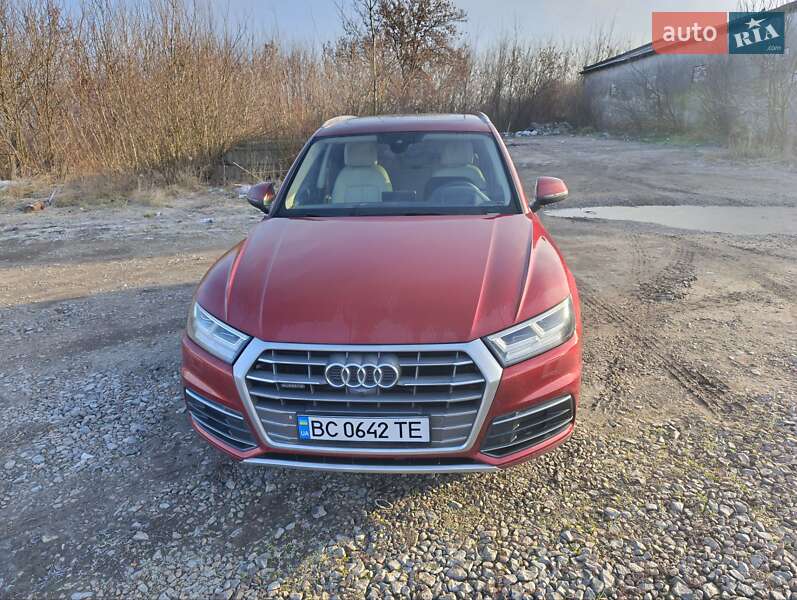 Внедорожник / Кроссовер Audi Q5 2018 в Новом Ярычеве